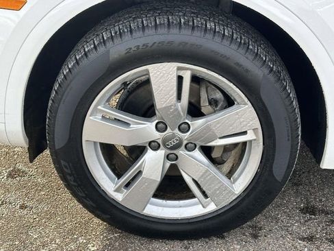 Used 2018 Audi Q5 2.0T Premium Plus w/ Premium Plus Package image 13