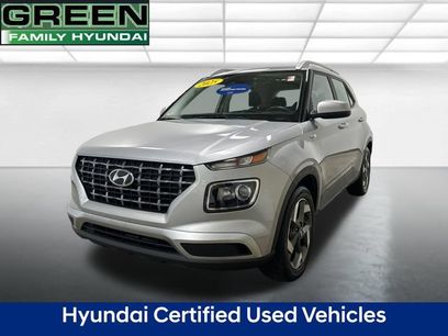 Certified 2025 Hyundai Venue SEL