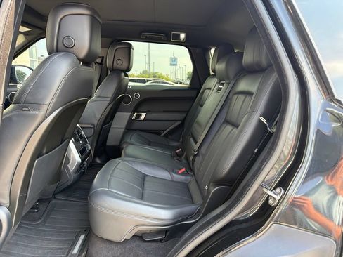 Used 2019 Land Rover Range Rover Sport HSE AWD/4WD image 6