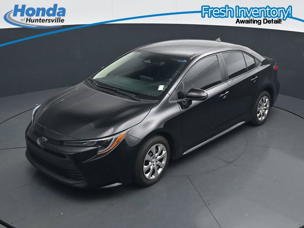 Used 2026 Toyota Corolla LE FWD image 28