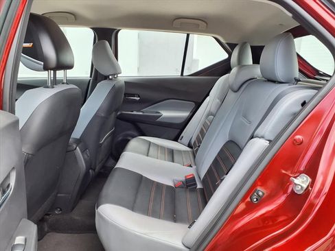 Used 2023 Nissan Kicks SR w/ SR Premium Package FWD image 20