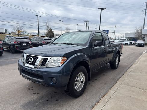 Used 2016 Nissan Frontier SV image 7