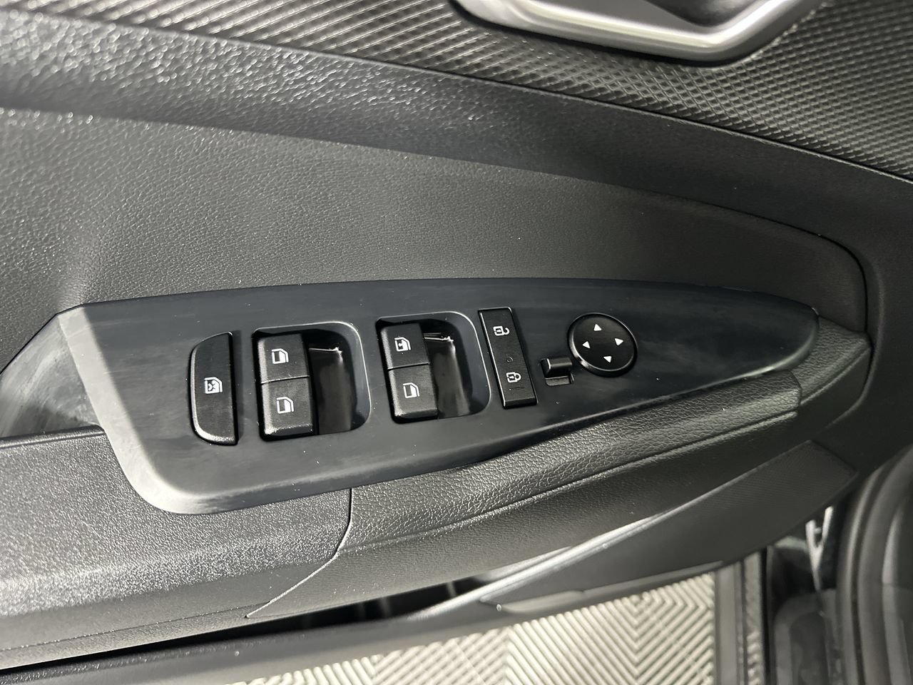 Certified 2023 Kia Sportage LX FWD image 3