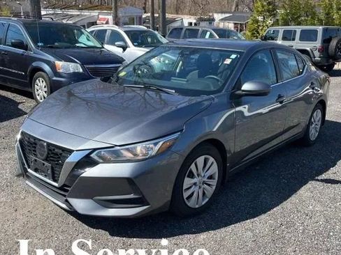 Used 2021 Nissan Sentra S image 1