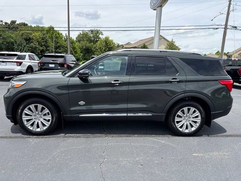 Used 2023 Ford Explorer King Ranch w/ Technology Package AWD/4WD image 39