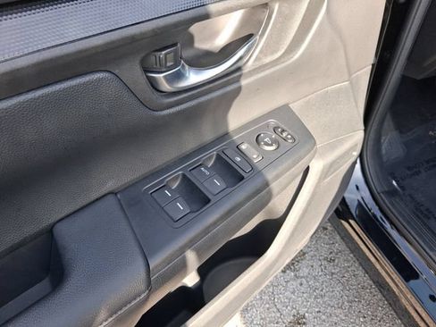 Used 2024 Honda CR-V LX image 13