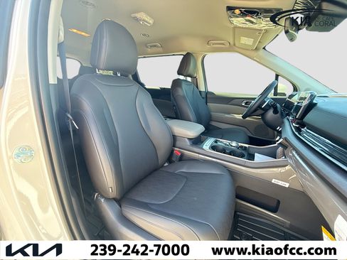 New 2026 Kia Carnival EX image 13