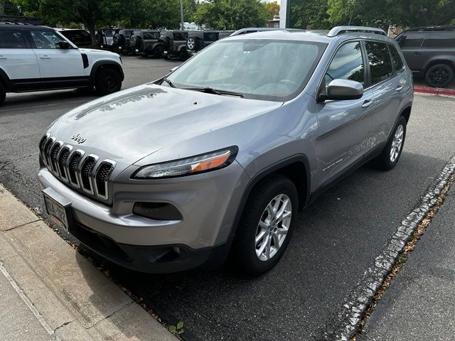 Used 2014 Jeep Cherokee Latitude w/ Cold Weather Group AWD/4WD image 1