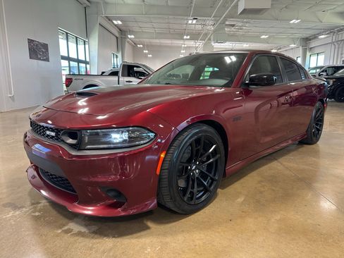 Used 2023 Dodge Charger Scat Pack w/ Daytona Edition Group RWD image 3