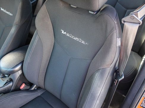 Used 2016 Hyundai Veloster image 25