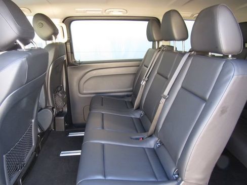 Used 2023 Mercedes-Benz Metris Passenger image 13