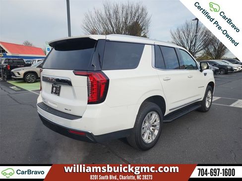 Used 2023 GMC Yukon SLT w/ SLT Premium Package image 9