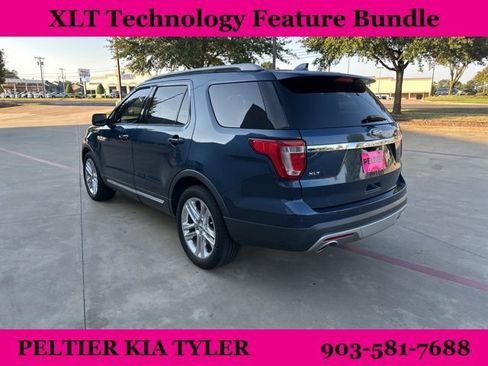 Used 2017 Ford Explorer XLT w/ Equipment Group 202A image 10