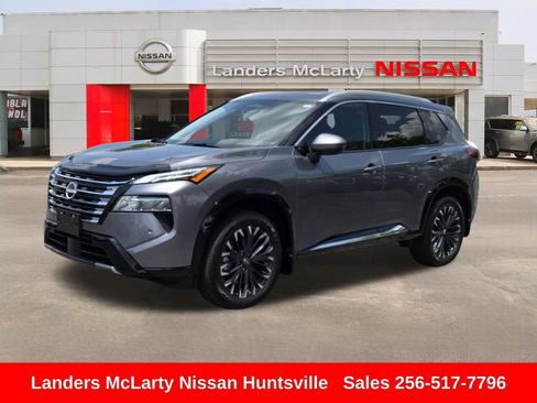 Used 2025 Nissan Rogue Platinum w/ Tech Package FWD image 9