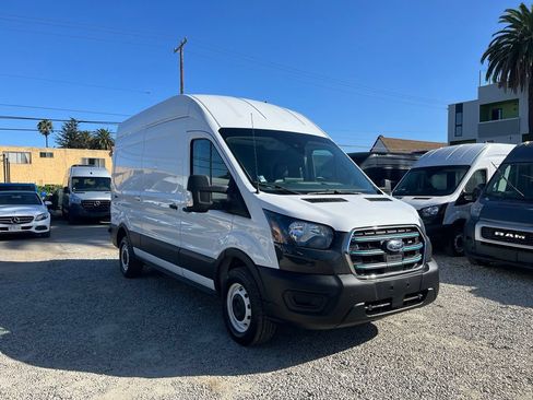 Used 2022 Ford E-Transit 148 High Roof w/ Load Area Protection Package RWD image 3