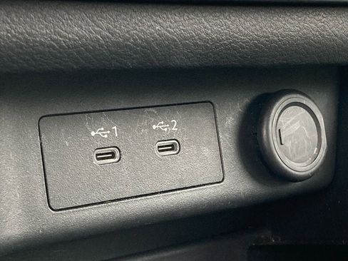 Used 2025 Nissan Rogue SV image 26