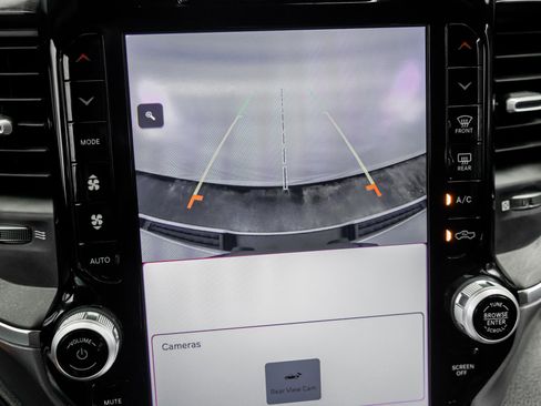 Used 2024 RAM 1500 Big Horn image 38