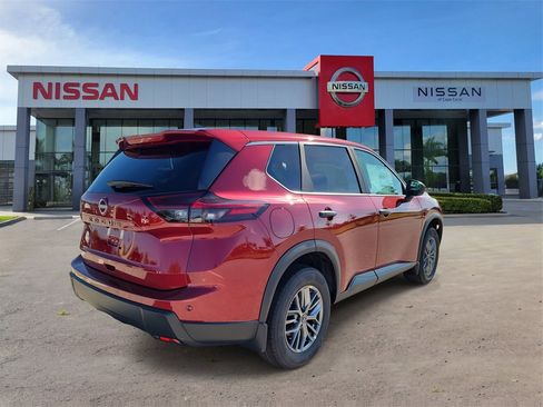 New 2026 Nissan Rogue S image 2