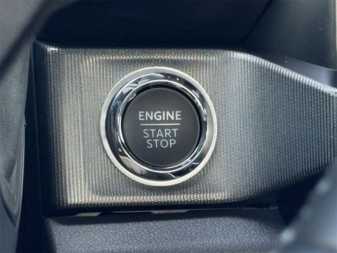 New 2026 Ford F250 Platinum w/ Tremor Off-Road Package image 19