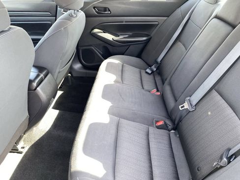 Certified 2024 Nissan Altima 2.5 SV FWD image 14