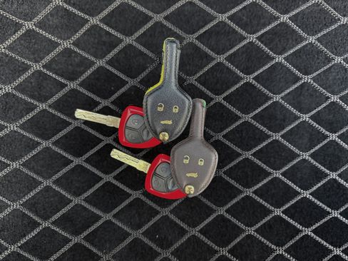 Used 2012 Ferrari FF image 36