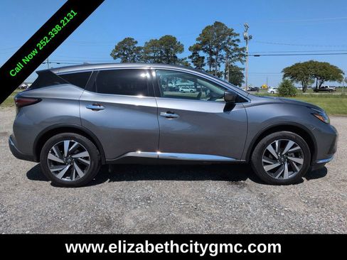 Used 2024 Nissan Murano SL w/ Cargo Package FWD image 2