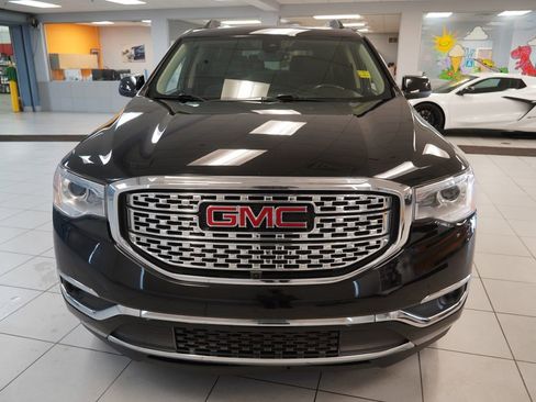 Used 2017 GMC Acadia Denali w/ Technology Package image 16