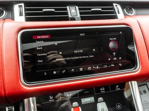 Used 2020 Land Rover Range Rover Sport SVR image 22