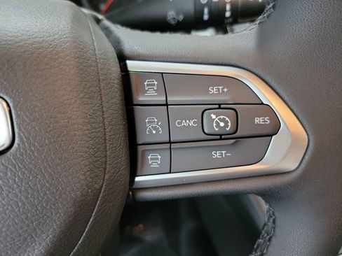 New 2026 Jeep Compass Limited image 16