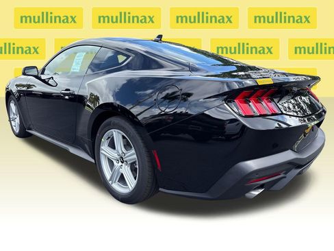 New 2026 Ford Mustang Coupe image 4