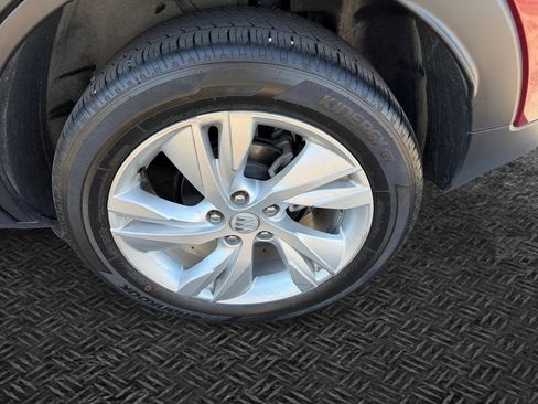 Used 2025 Buick Encore GX Preferred w/ Comfort Package AWD/4WD image 11