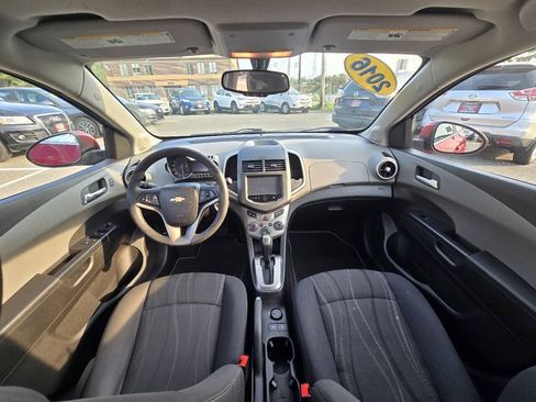 Used 2016 Chevrolet Sonic LT w/ Wheels and Fog Lamp Package FWD image 19