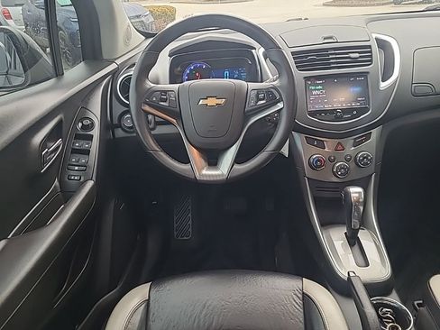 Used 2016 Chevrolet Trax LTZ w/ Midnight Edition image 12