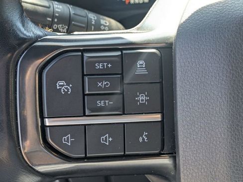 Used 2023 Ford Expedition Platinum AWD/4WD image 16