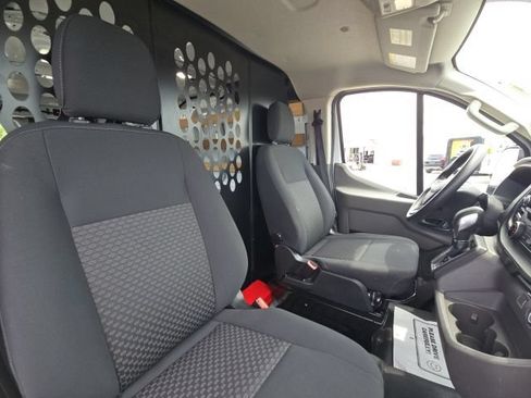 Used 2025 Ford Transit 250 Low Roof w/ Exterior Upgrade Package RWD image 15