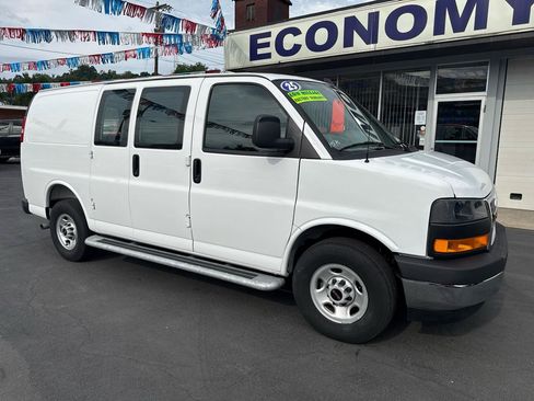 Used 2025 GMC Savana 2500 w/ Driver Convenience Package RWD image 1
