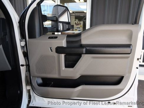 Used 2019 Ford F250 XL w/ Power Equipment Group image 27