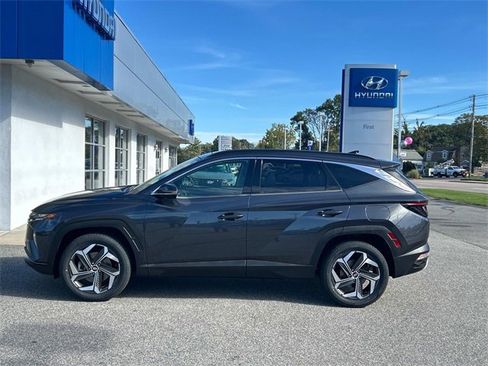 Certified 2022 Hyundai Tucson Limited image 6