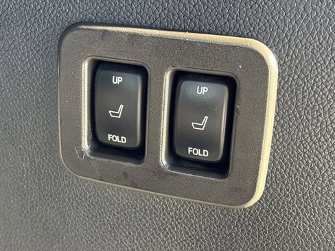 Used 2013 Ford Expedition EL Limited image 9