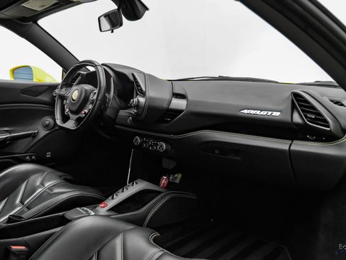 Used 2019 Ferrari 488 GTB RWD image 56