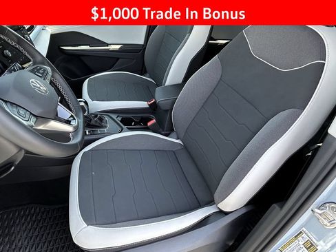 New 2026 Volkswagen Taos SE FWD image 24