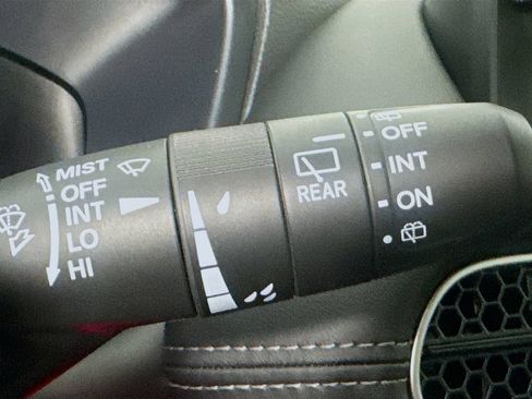 New 2027 Honda HR-V EX-L image 18