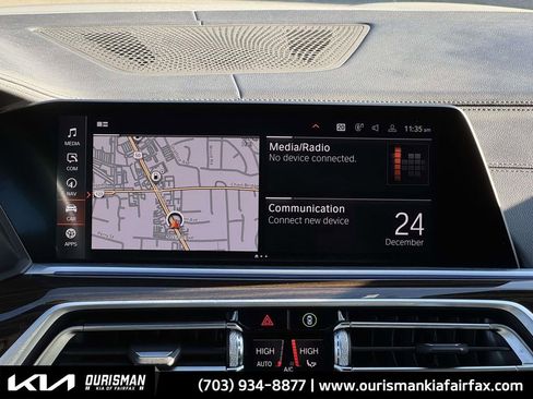 Used 2021 BMW X5 xDrive40i w/ Premium Package image 9