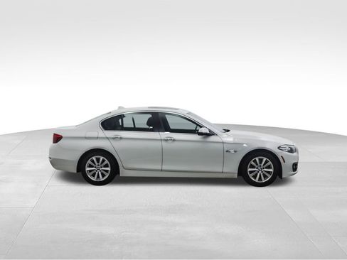 Used 2016 BMW 528i xDrive Sedan image 6