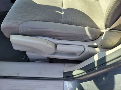 Used 2013 Honda CR-V LX image 19