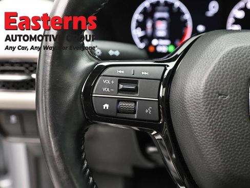 Used 2025 Honda HR-V EX-L image 15