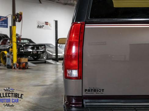 Used 1997 Chevrolet Suburban 2WD w/ Preferred Equipment Group 3 image 41