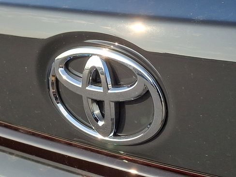 New 2026 Toyota Corolla LE image 6