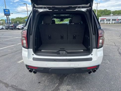 Used 2024 Chevrolet Tahoe High Country w/ Premium Package AWD/4WD image 26