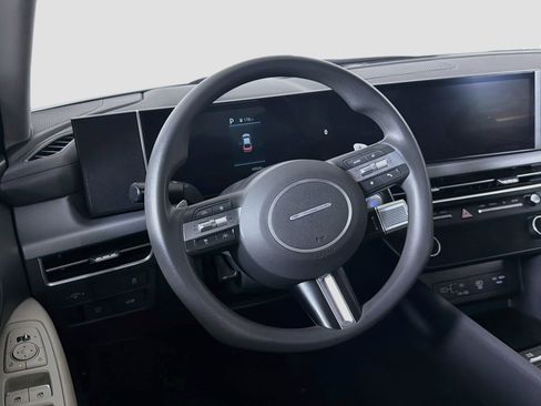 Used 2025 Hyundai Sonata SEL FWD image 18